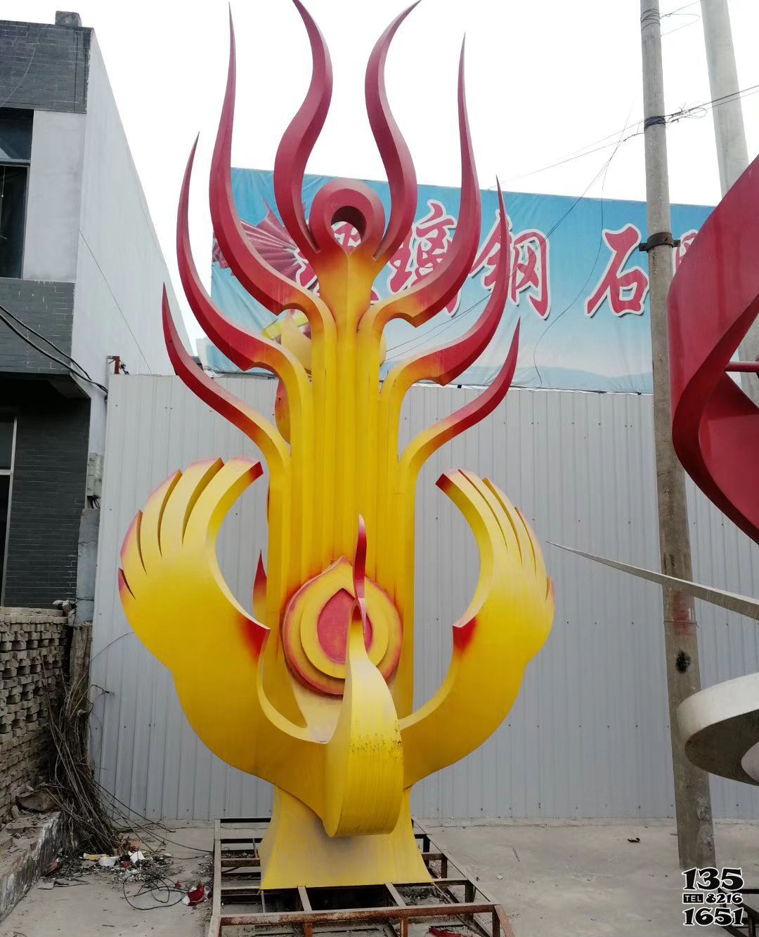 鳳凰雕塑-景區玻璃鋼抽象鳳凰雕塑 鳳凰雕塑-景區玻璃鋼抽象鳳凰雕塑